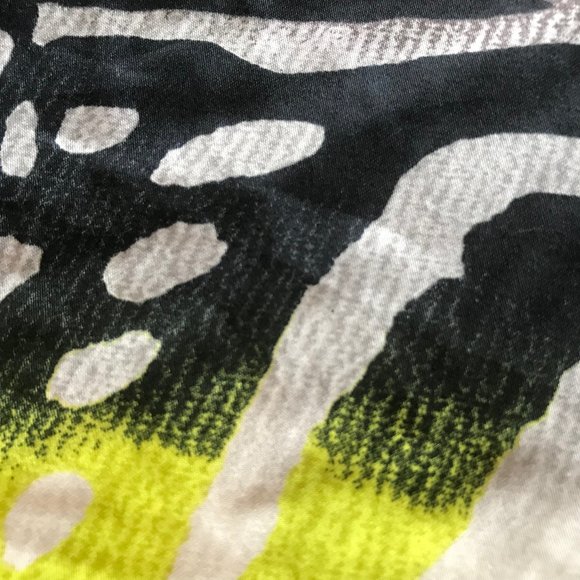 Line & Dot Zebra Print Neon Maxi - Picture 9 of 10